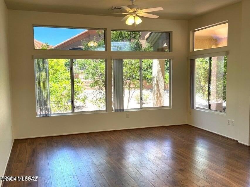 2247 E Jonquil St - Photo 6 of 32