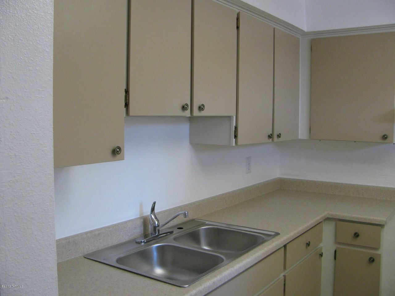 1339 E Fort Lowell Rd Apt P #P - Photo 5 of 6