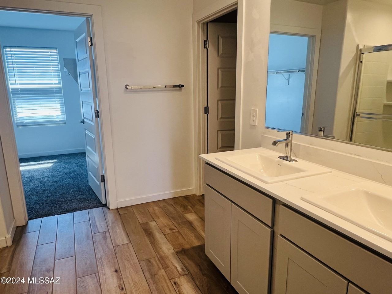 3598 N Kellen Canyon Ct - Photo 6 of 34