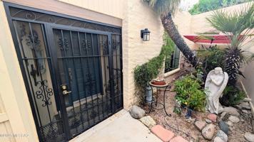 featured image of 5085 N Camino Del Lazo