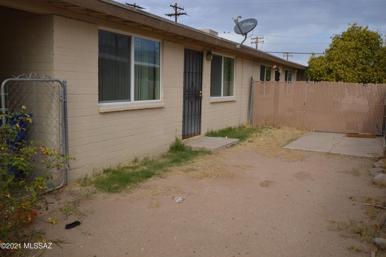 328 W Navajo Rd - Photo 6 of 7