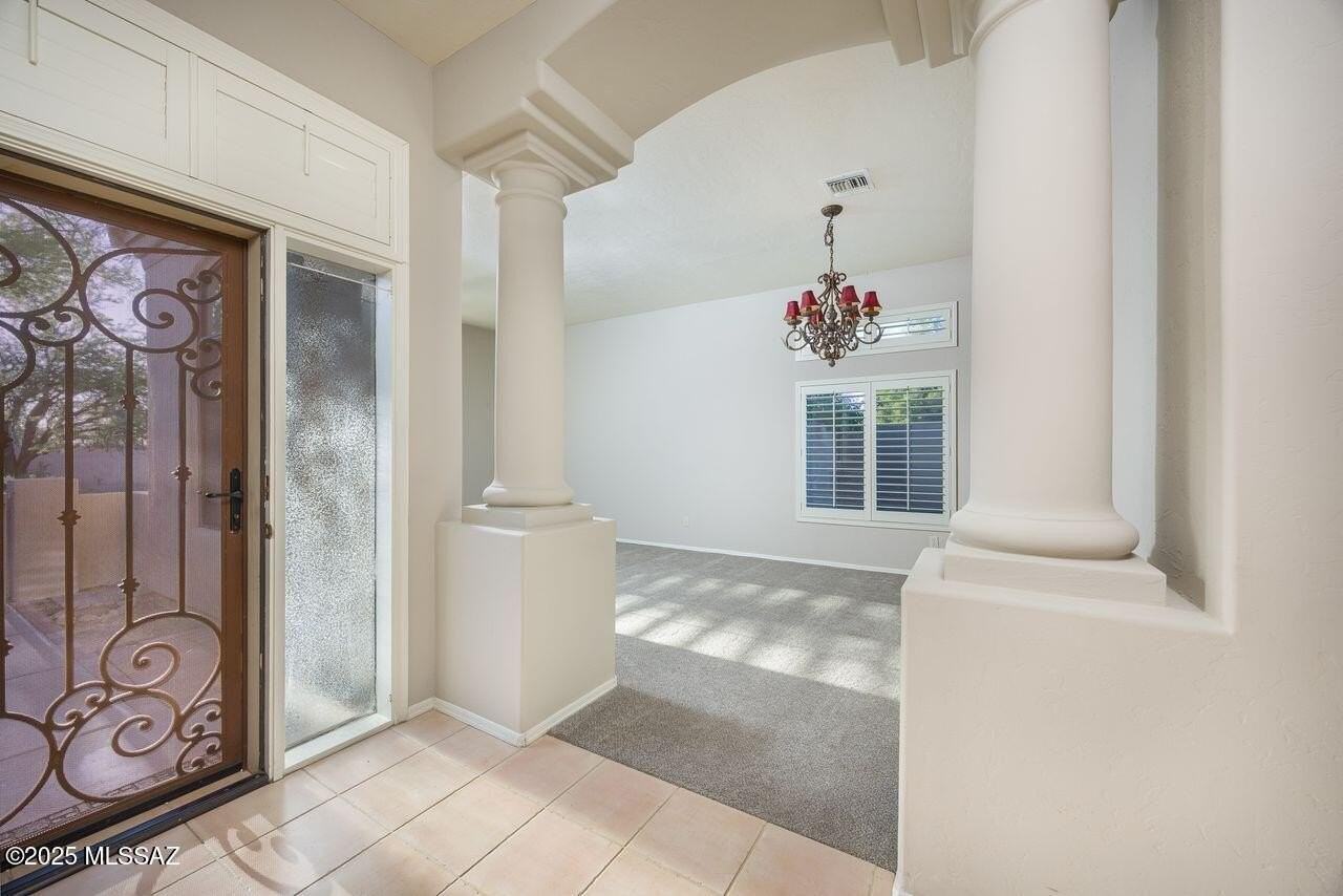 1980 W Muirhead Loop - Photo 2 of 27