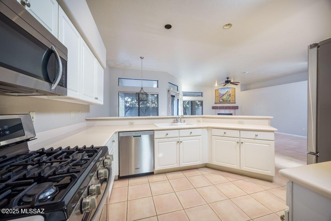 1980 W Muirhead Loop - Photo 5 of 27