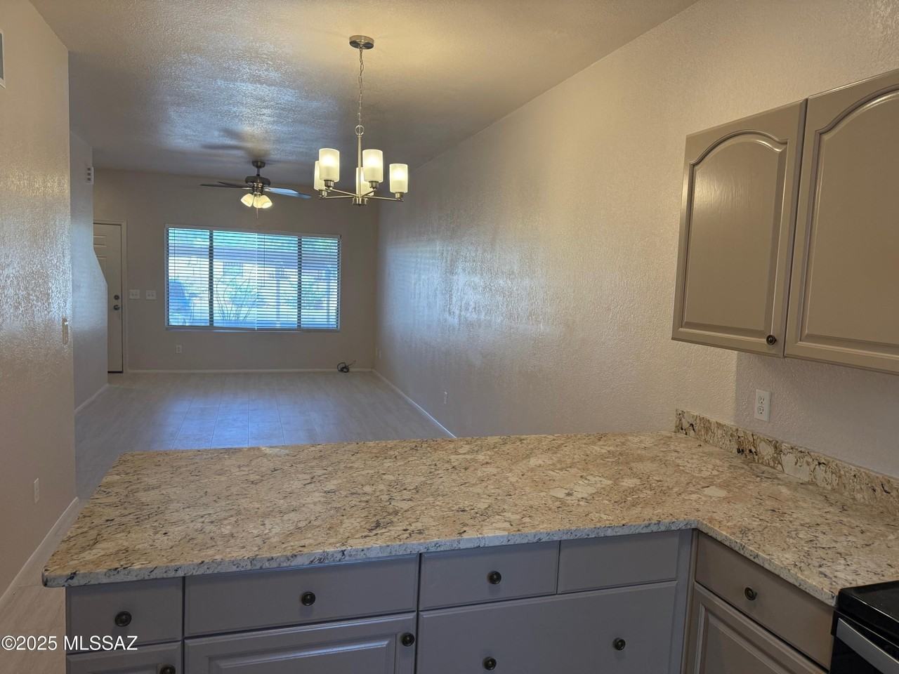 3535 E Glenn St Unit 1103 #1103 - Photo 3 of 10