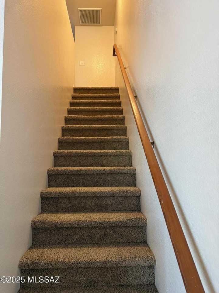 3535 E Glenn St Unit 1103 #1103 - Photo 5 of 10