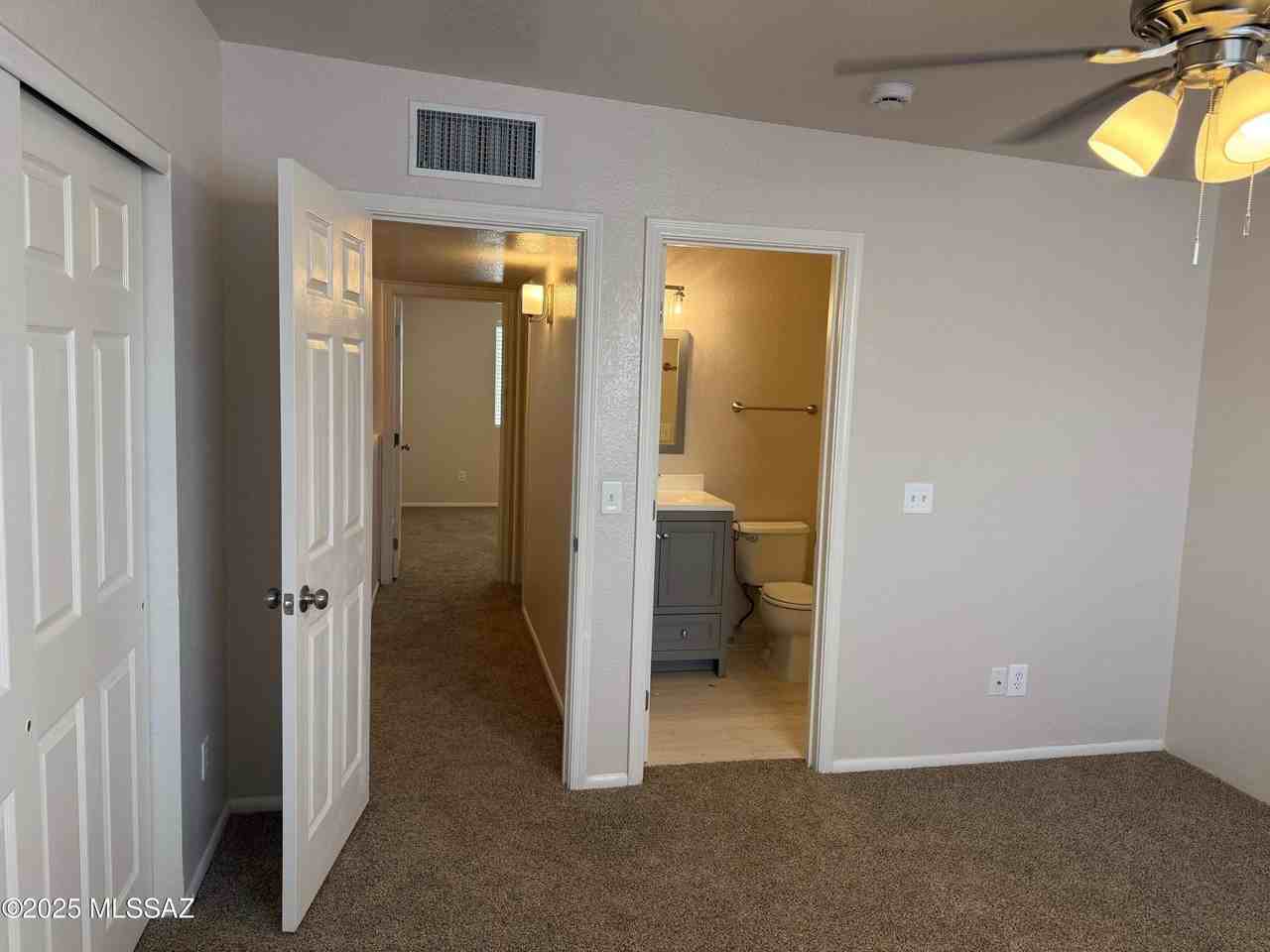 3535 E Glenn St Unit 1103 #1103 - Photo 6 of 10