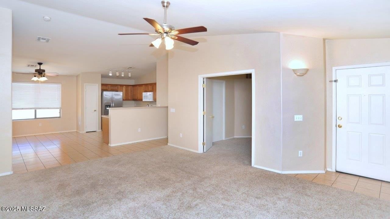 11046 W Willow Field Dr - Photo 7 of 35