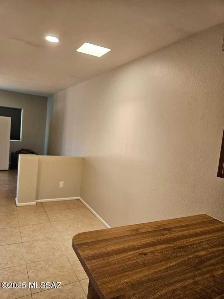 2825 N Estrella Ave Apt 2 #2 - Photo 6 of 20