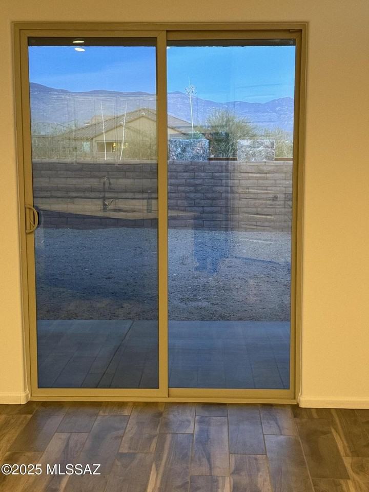 7999 S Bentgrass Ln - Photo 7 of 20