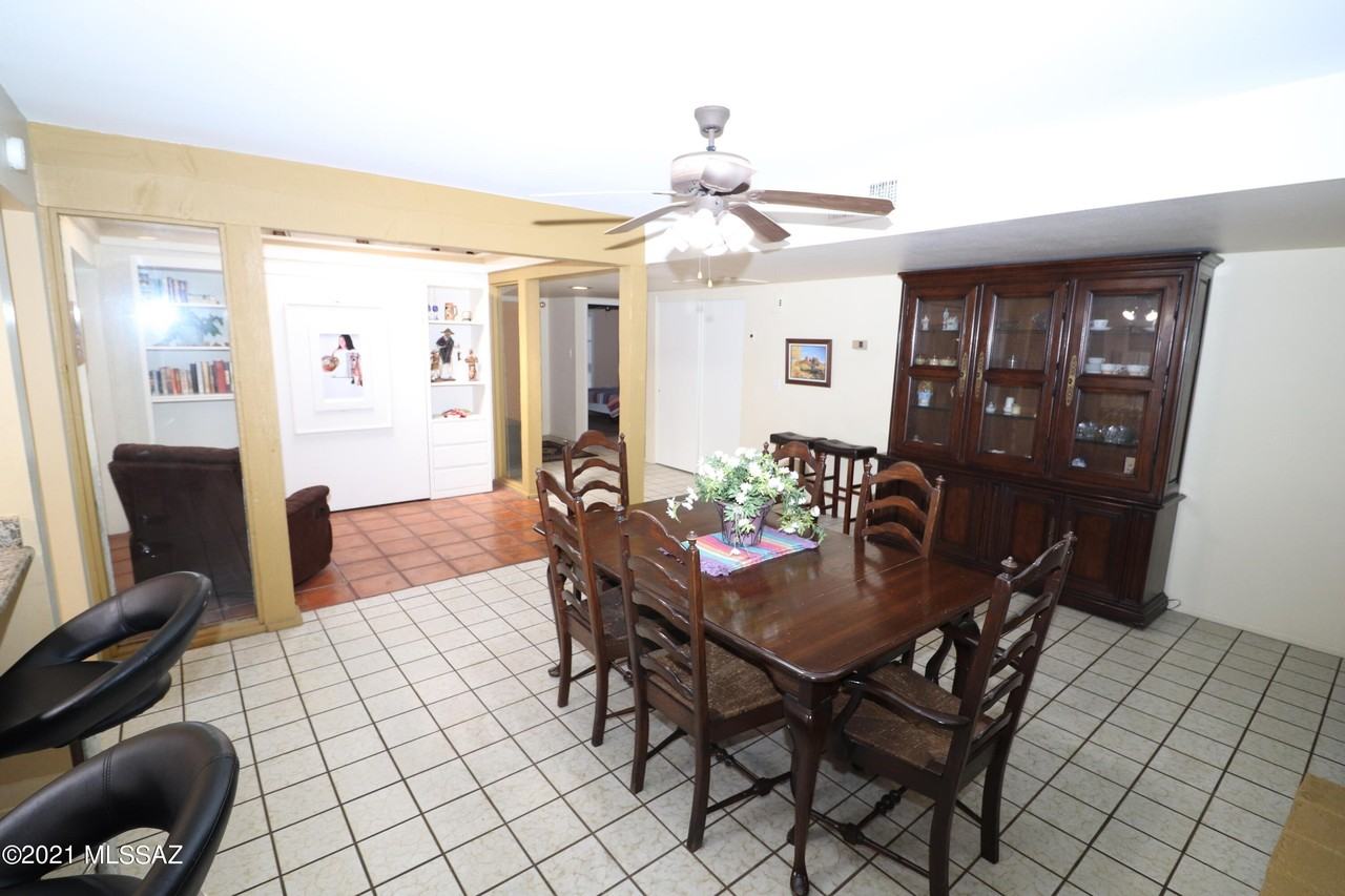 5602 N Camino Del Sol - Photo 4 of 35