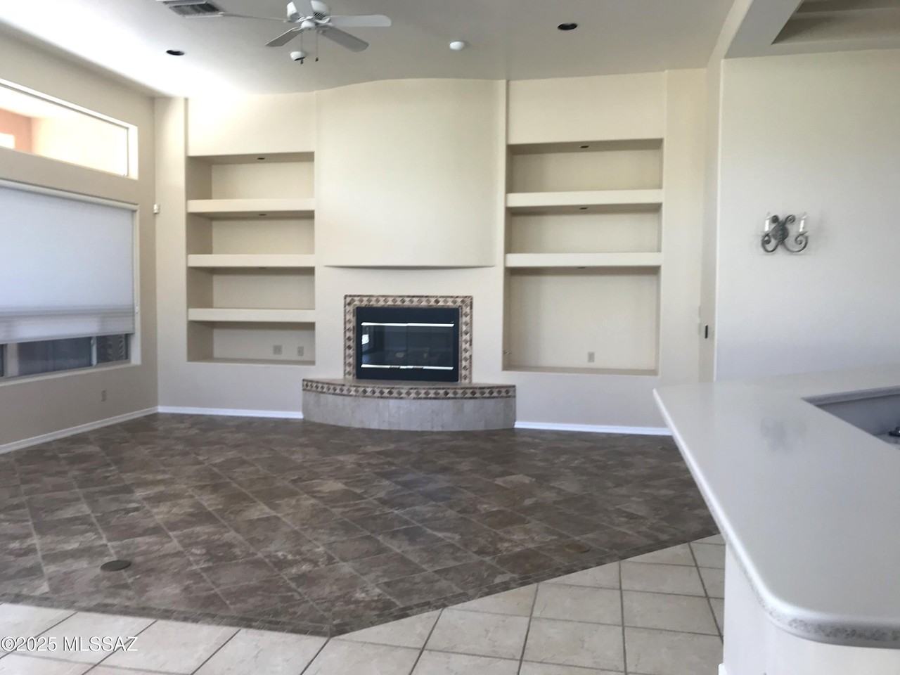 13842 N Slazenger Dr - Photo 2 of 17