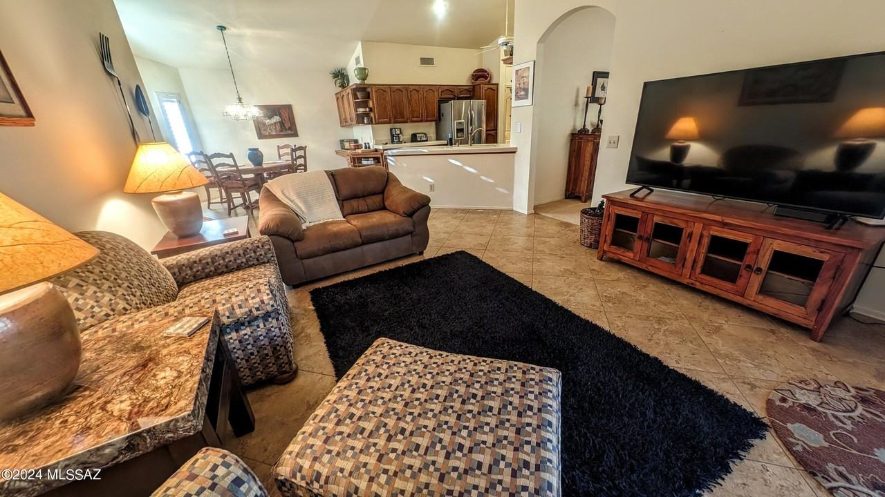 63704 E Cat Claw Ln - Photo 4 of 31