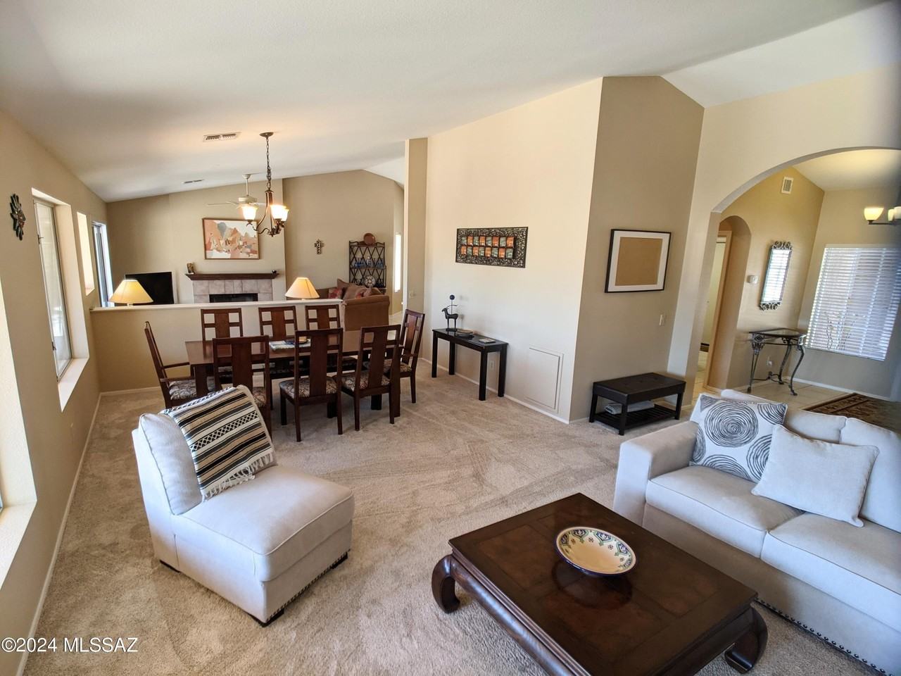 63945 E Orangewood Ln - Photo 5 of 29