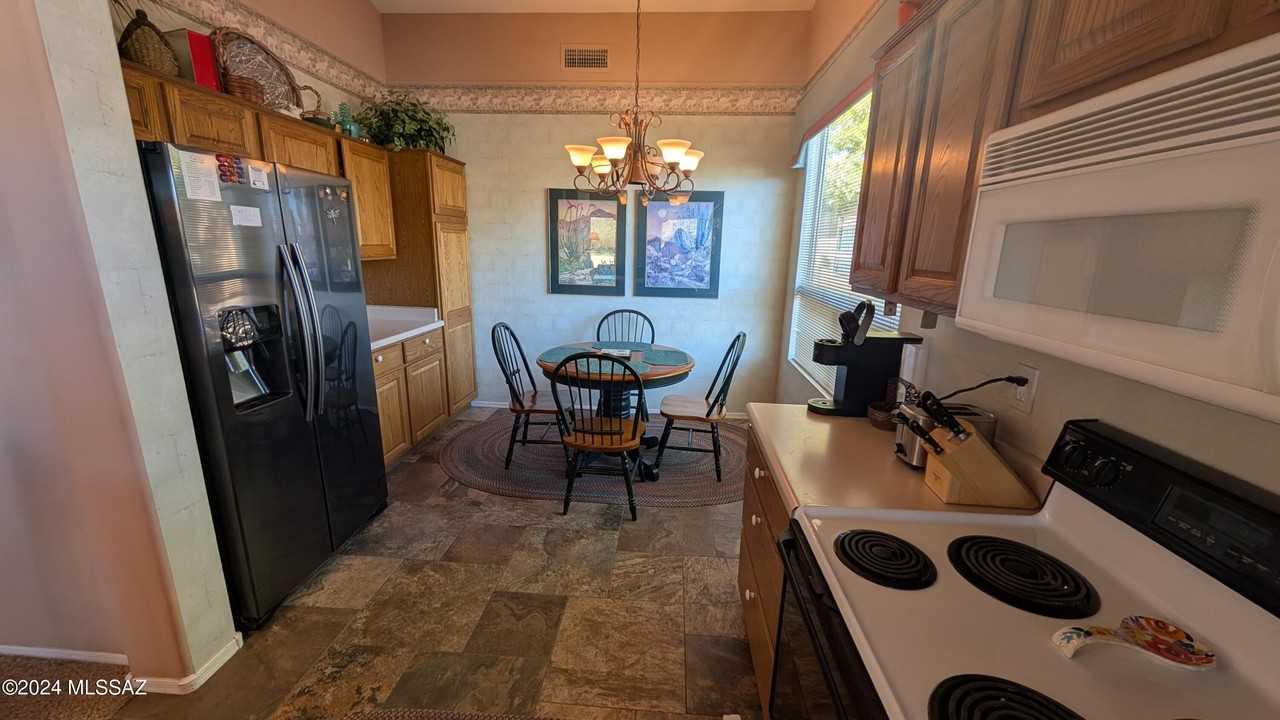 64576 E Wind Ridge Cir - Photo 5 of 13