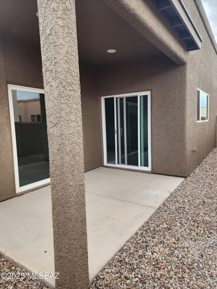 718 S Chase St - Photo 7 of 7