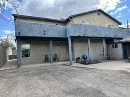 featured image of 1010 E Elm St Unit 3 #3