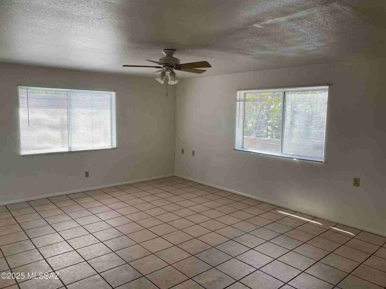 1010 E Elm St Unit 3 #3 - Photo 2 of 14