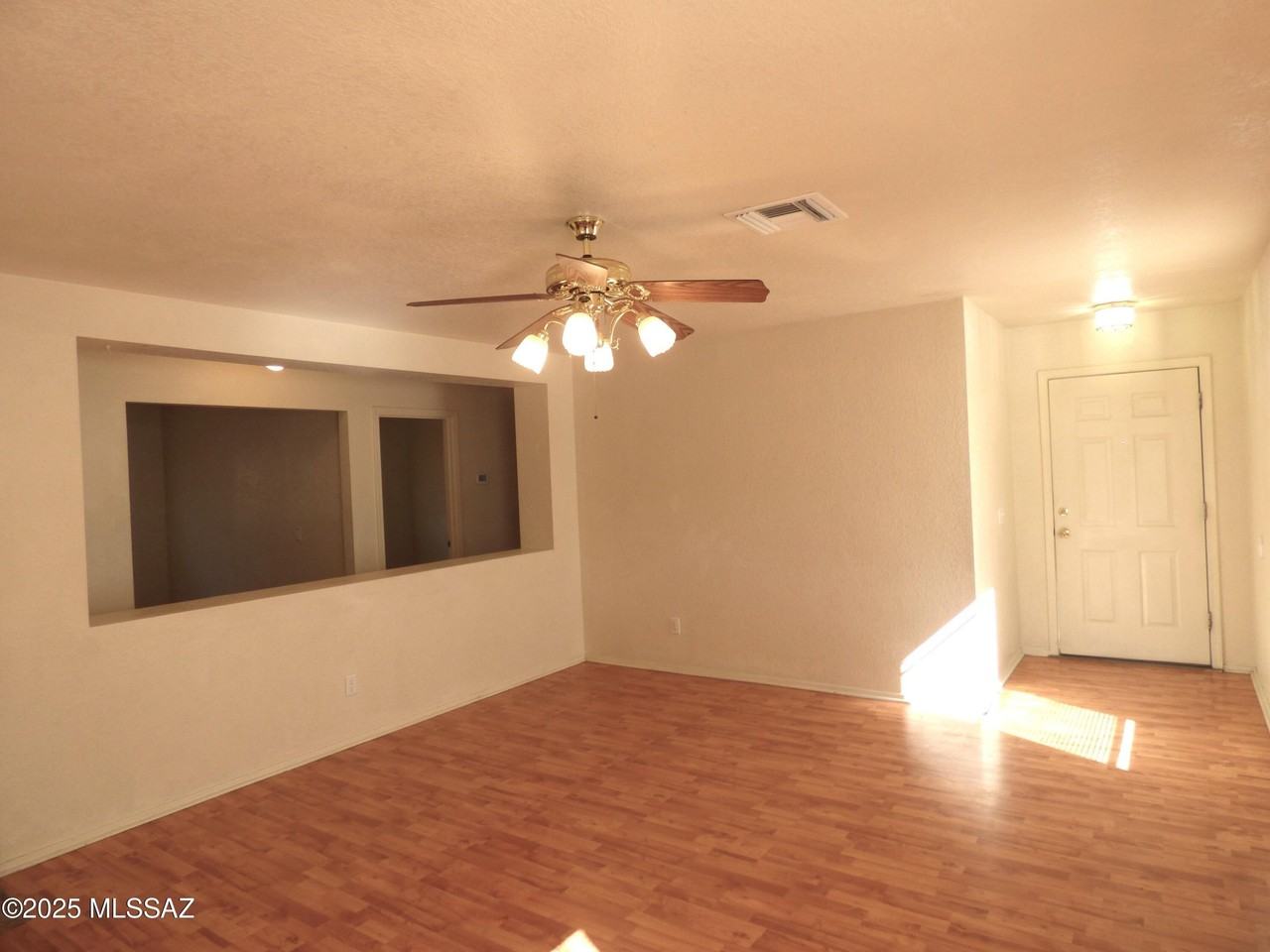 7392 S Messala Ct - Photo 6 of 29