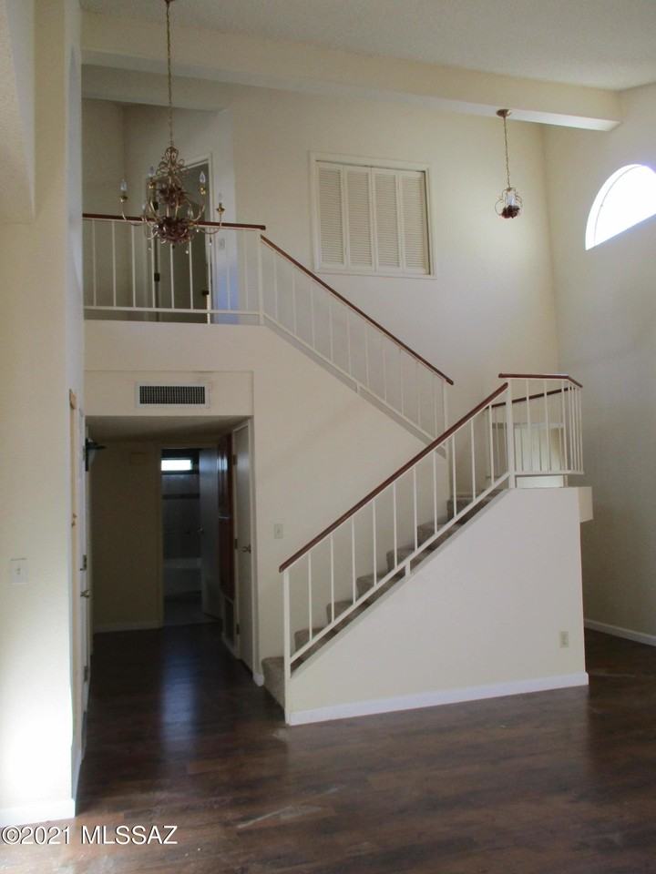 2681 W Camino Del Deseo - Photo 5 of 23