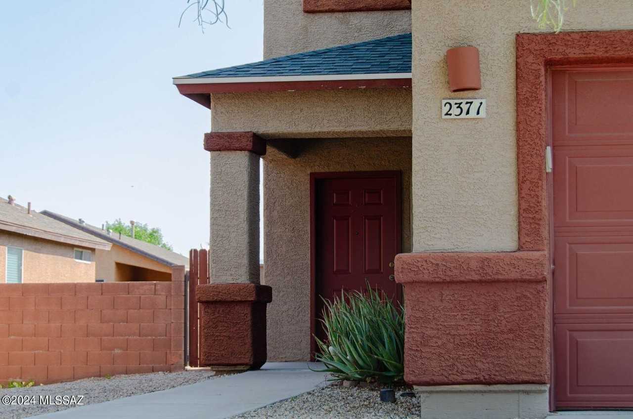 2371 E Calle Lena Verde - Photo 2 of 37