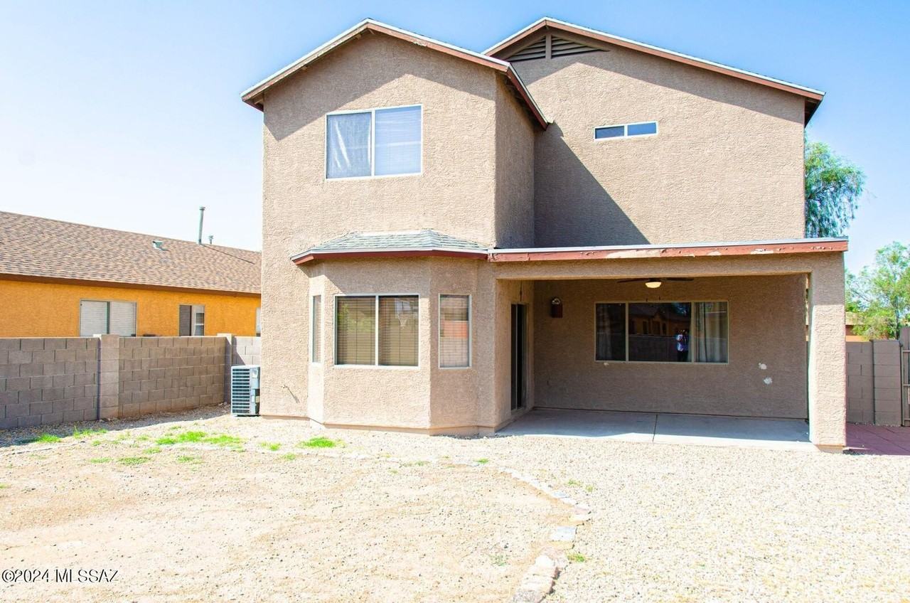 2371 E Calle Lena Verde - Photo 7 of 37