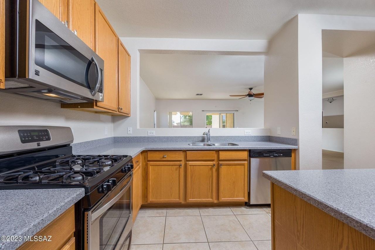 3672 E Mecate Rd - Photo 6 of 28