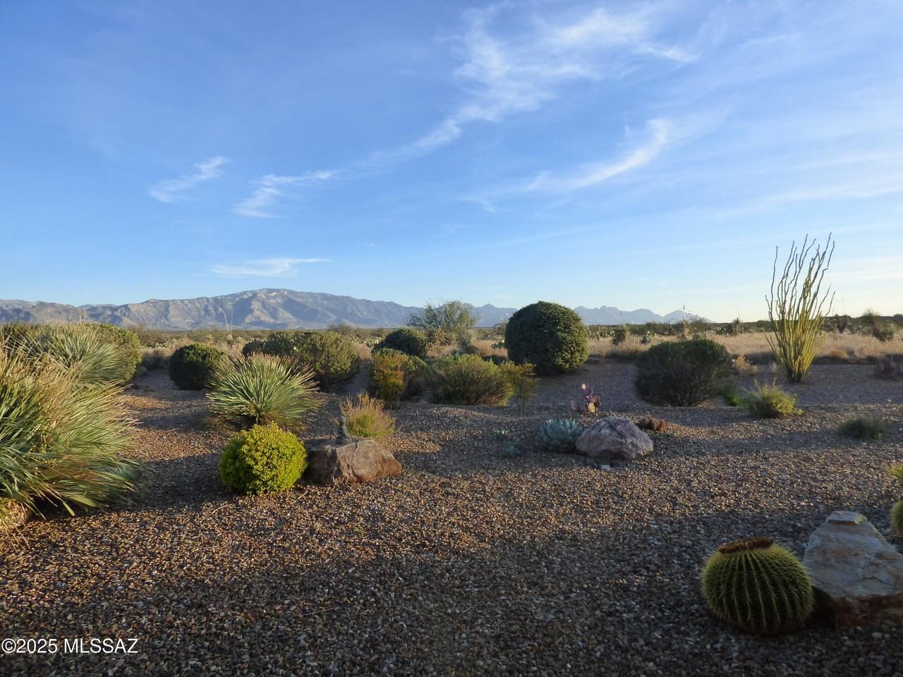 61217 E Arbor Basin Rd - Photo 2 of 40