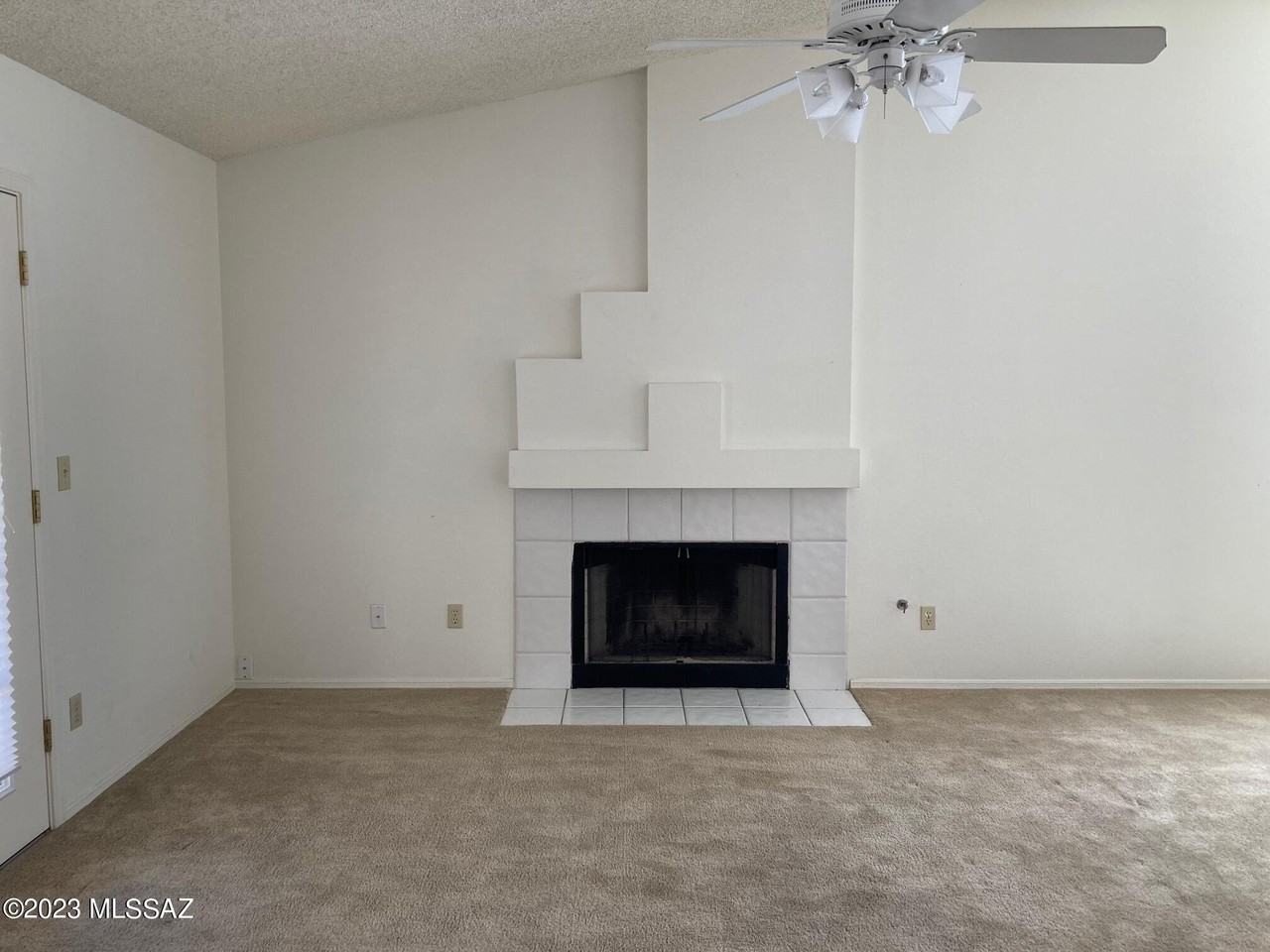 3488 W Sky Ridge Loop - Photo 3 of 13