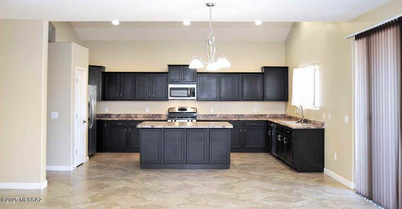 8288 W Canvasback Ln - Photo 6 of 45