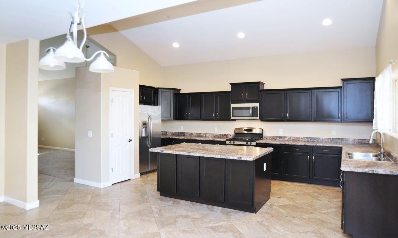 8288 W Canvasback Ln - Photo 7 of 45