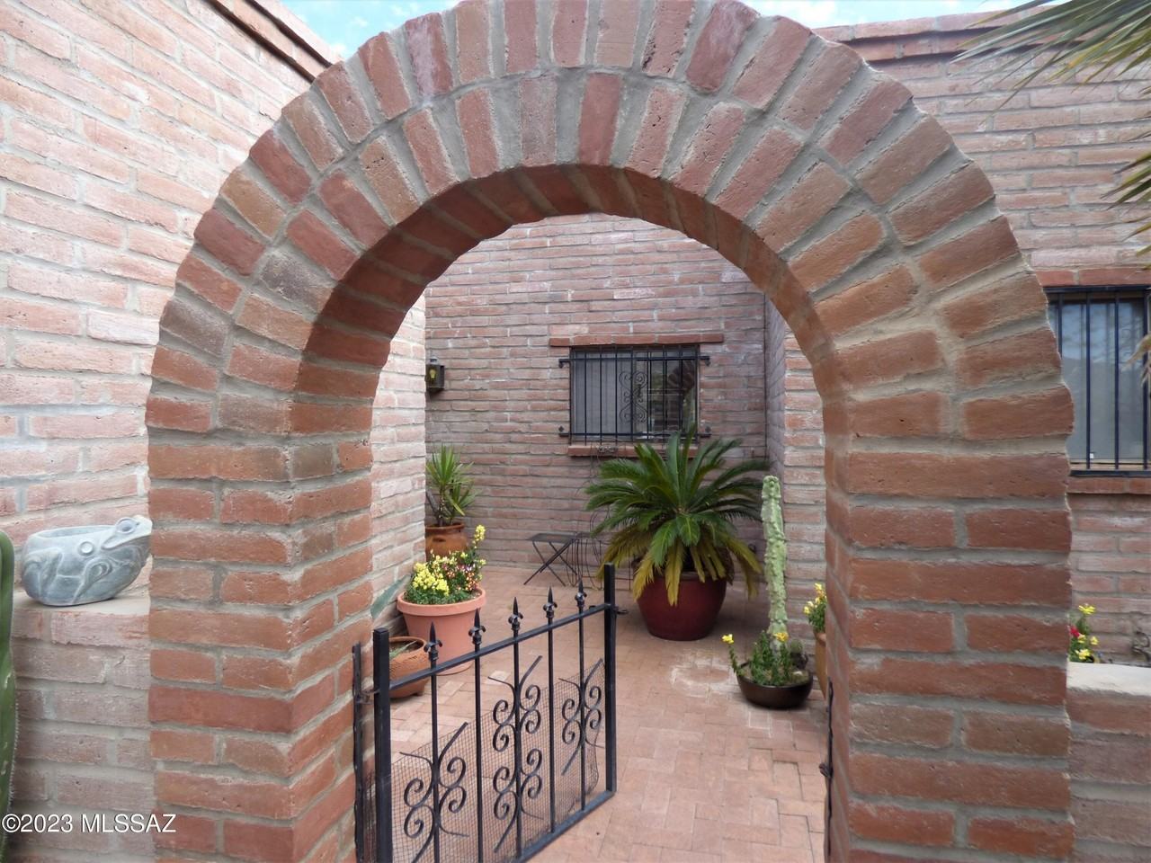 5300 N Montezuma Trl - Photo 5 of 31