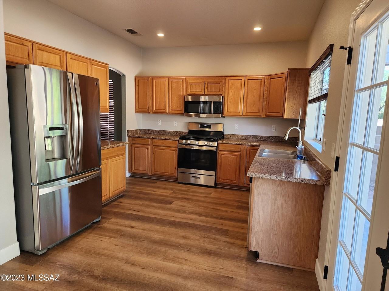 7775 E Castle Valley Way - Photo 5 of 21