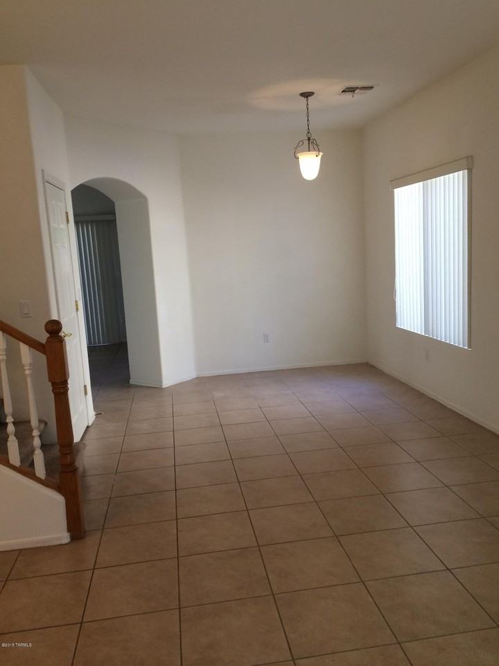 395 E Camino Del Abeto - Photo 5 of 28