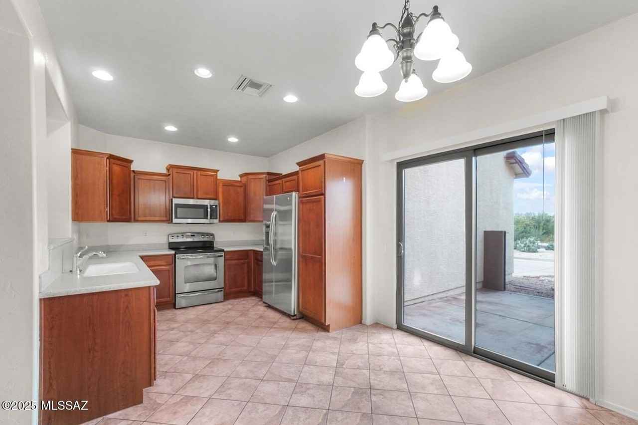 10525 E Native Rose Trl - Photo 4 of 17