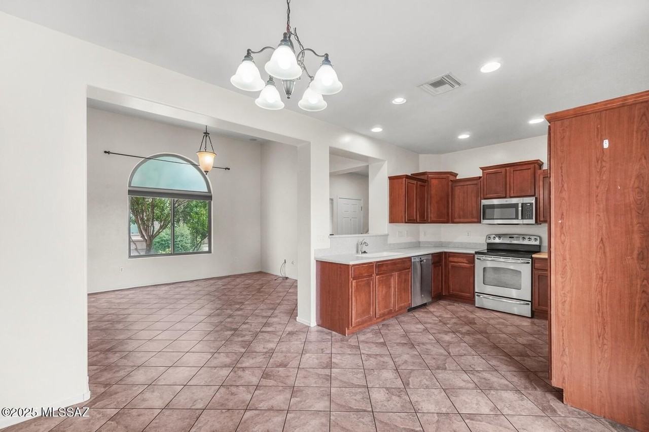 10525 E Native Rose Trl - Photo 5 of 17