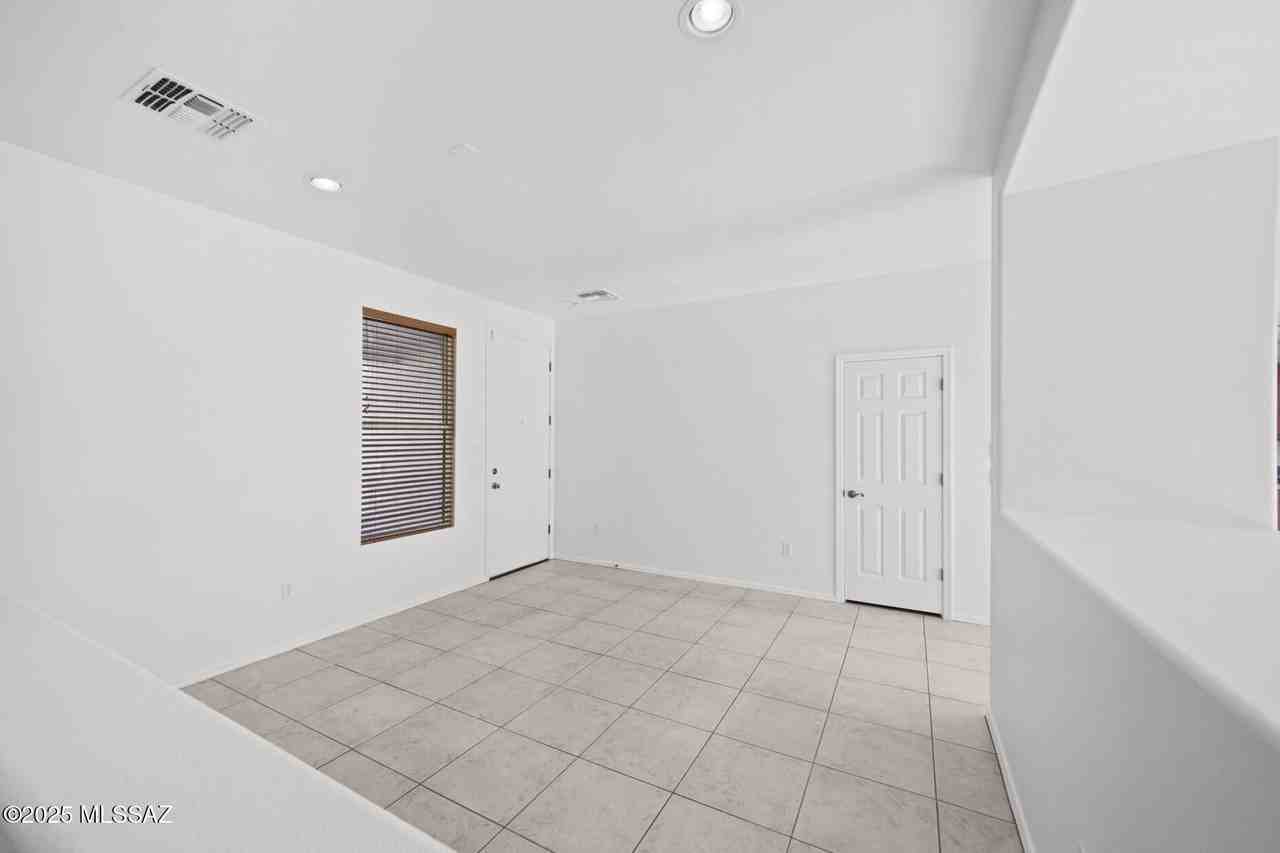 4873 W Calle Don Manuel - Photo 5 of 35