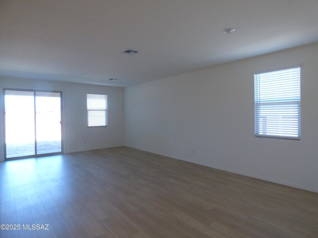 5864 W Pinto Loop - Photo 3 of 29