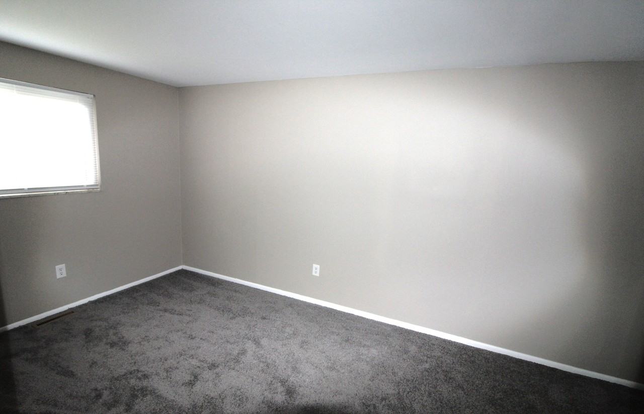 5071 Albany Drive - Photo 7 of 23