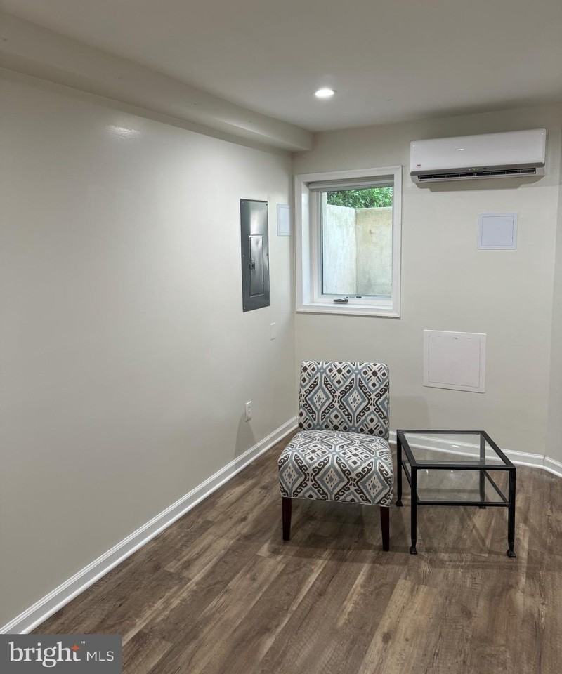 1625 1st St Ne - Photo 7 of 12