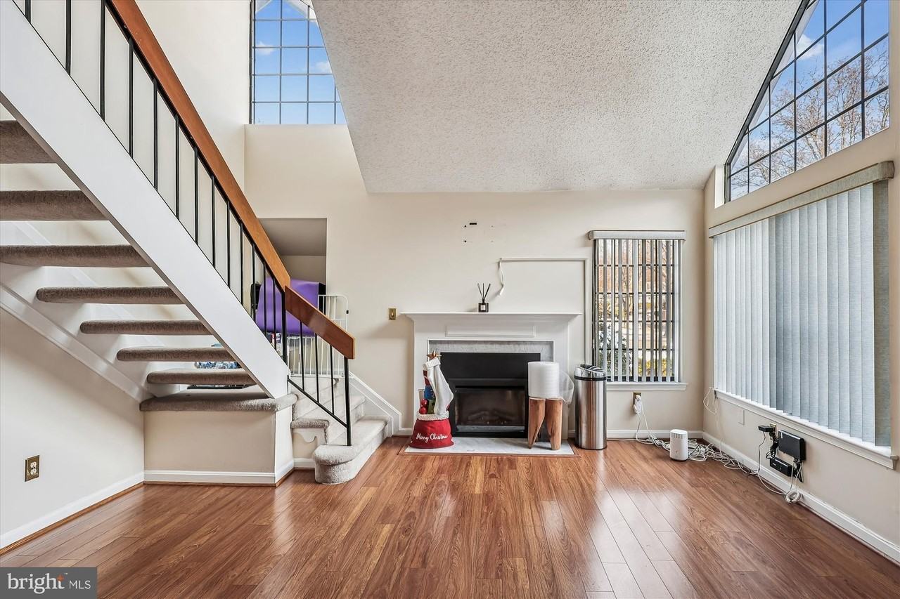 1601 Airy Hill Ct Unit 10d #10D - Photo 5 of 29