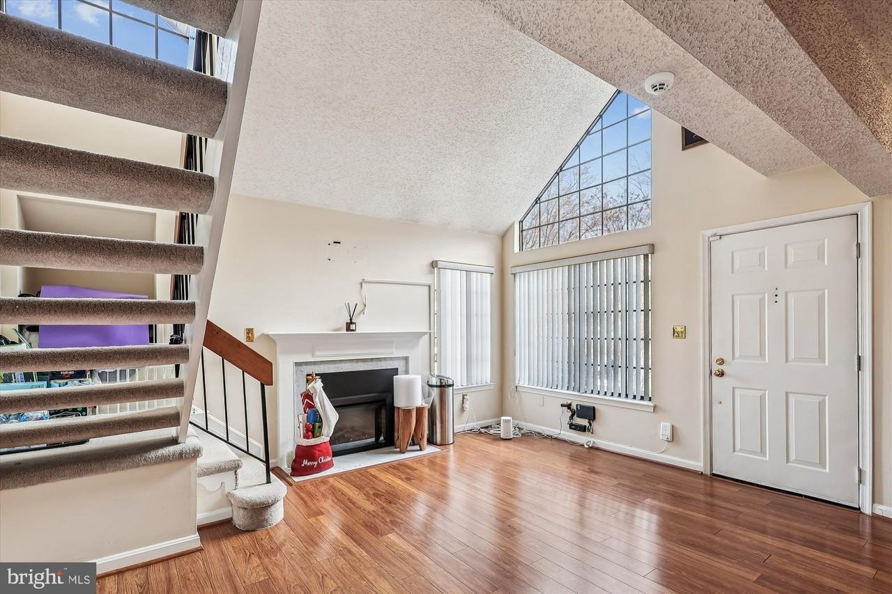 1601 Airy Hill Ct Unit 10d #10D - Photo 6 of 29