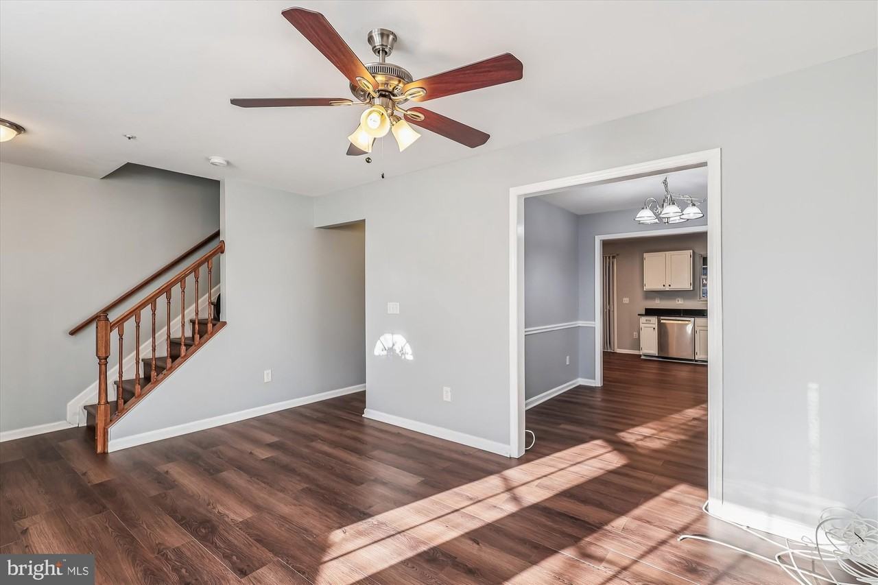 120 Langdon Farm Cir - Photo 4 of 40