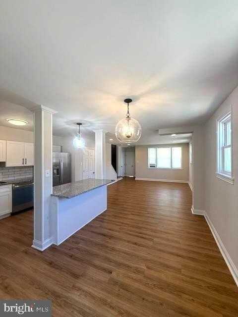 3958 Oakford Ave - Photo 4 of 17