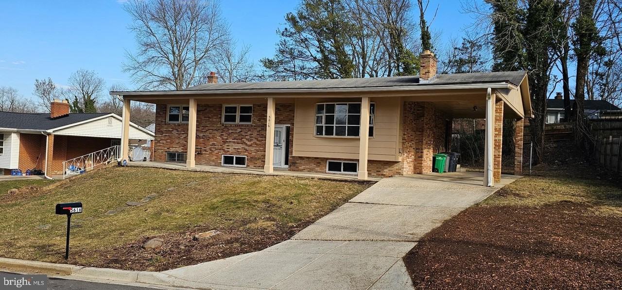 5616 Old Temple Hill Rd - Photo 2 of 30