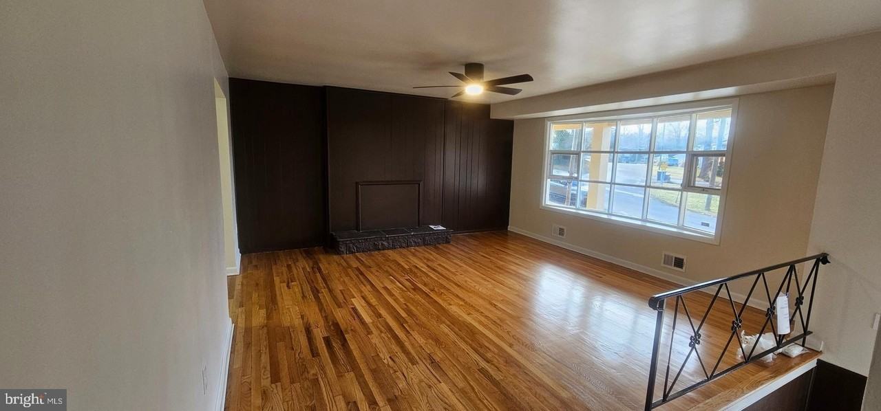 5616 Old Temple Hill Rd - Photo 4 of 30