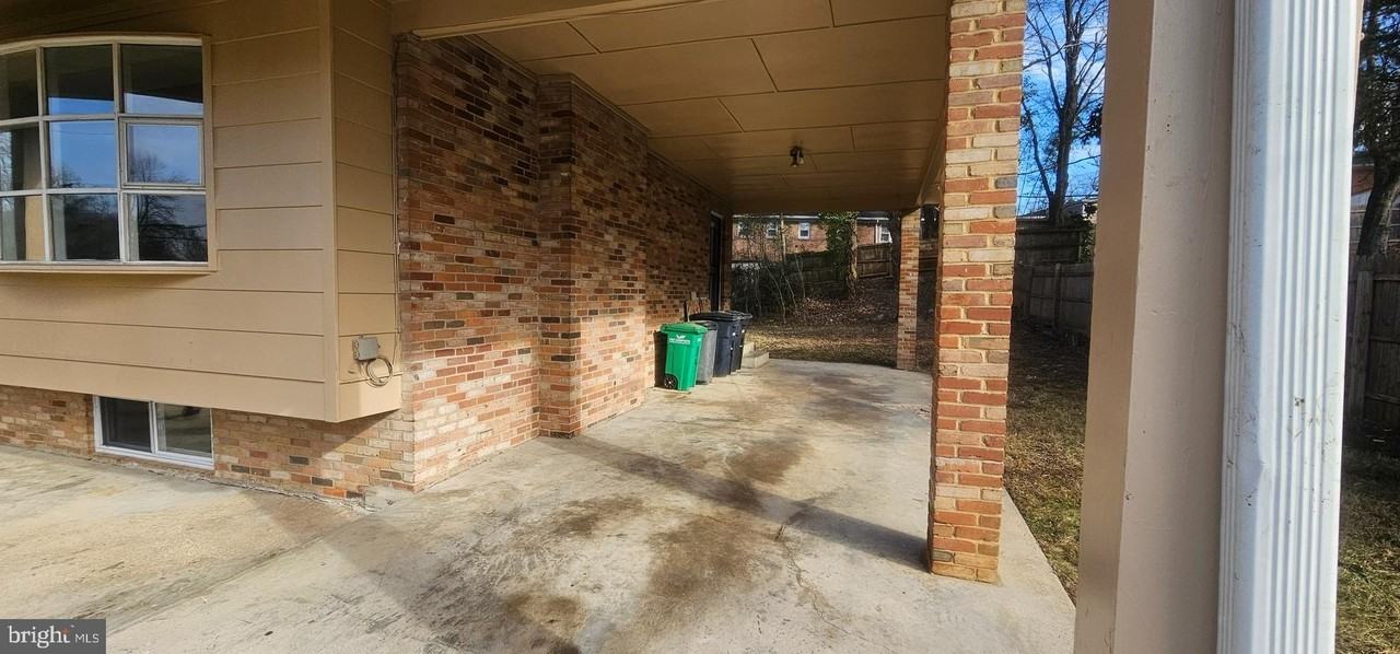 5616 Old Temple Hill Rd - Photo 5 of 30