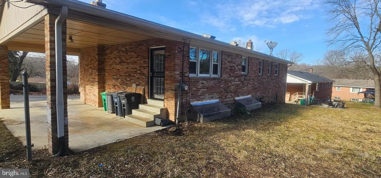 5616 Old Temple Hill Rd - Photo 7 of 30