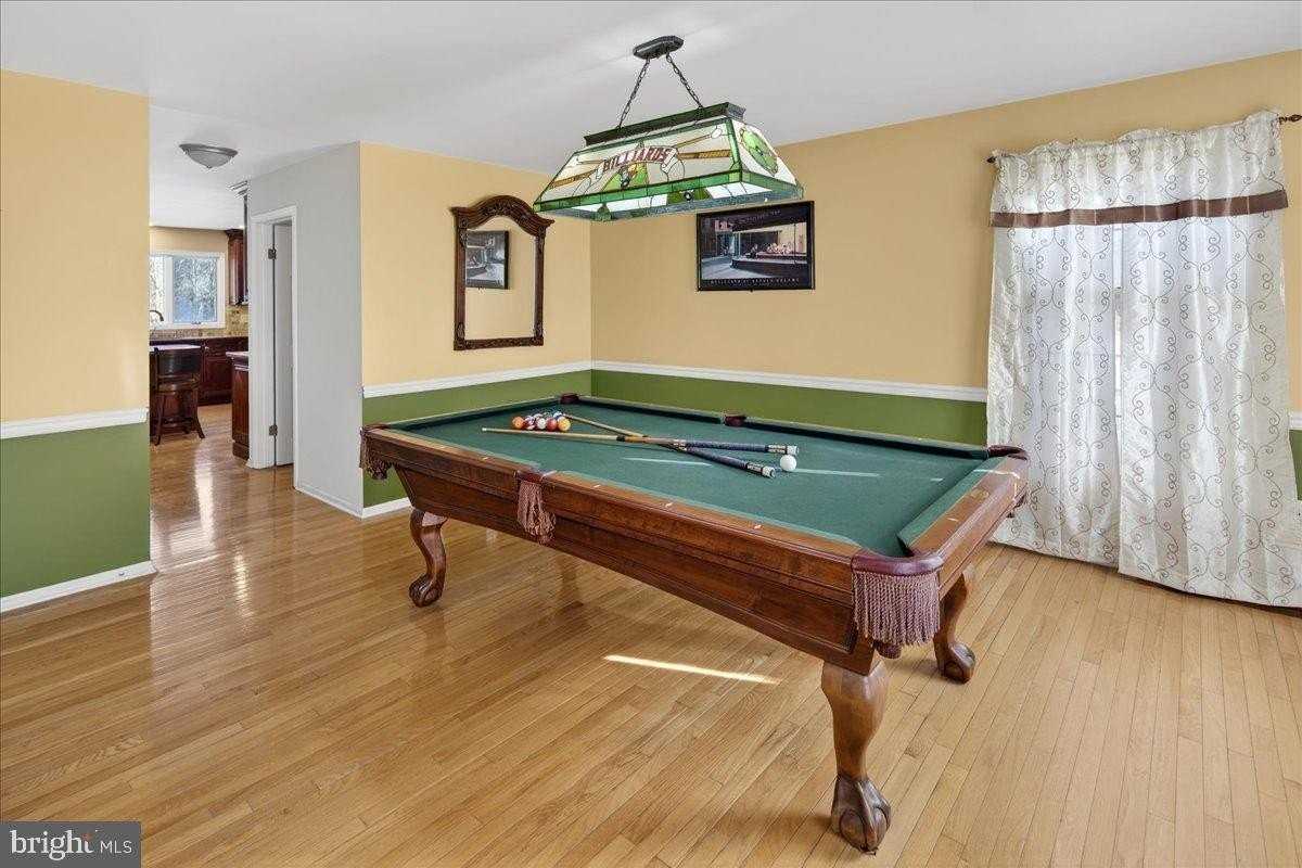 7 Redwood Ct - Photo 6 of 50