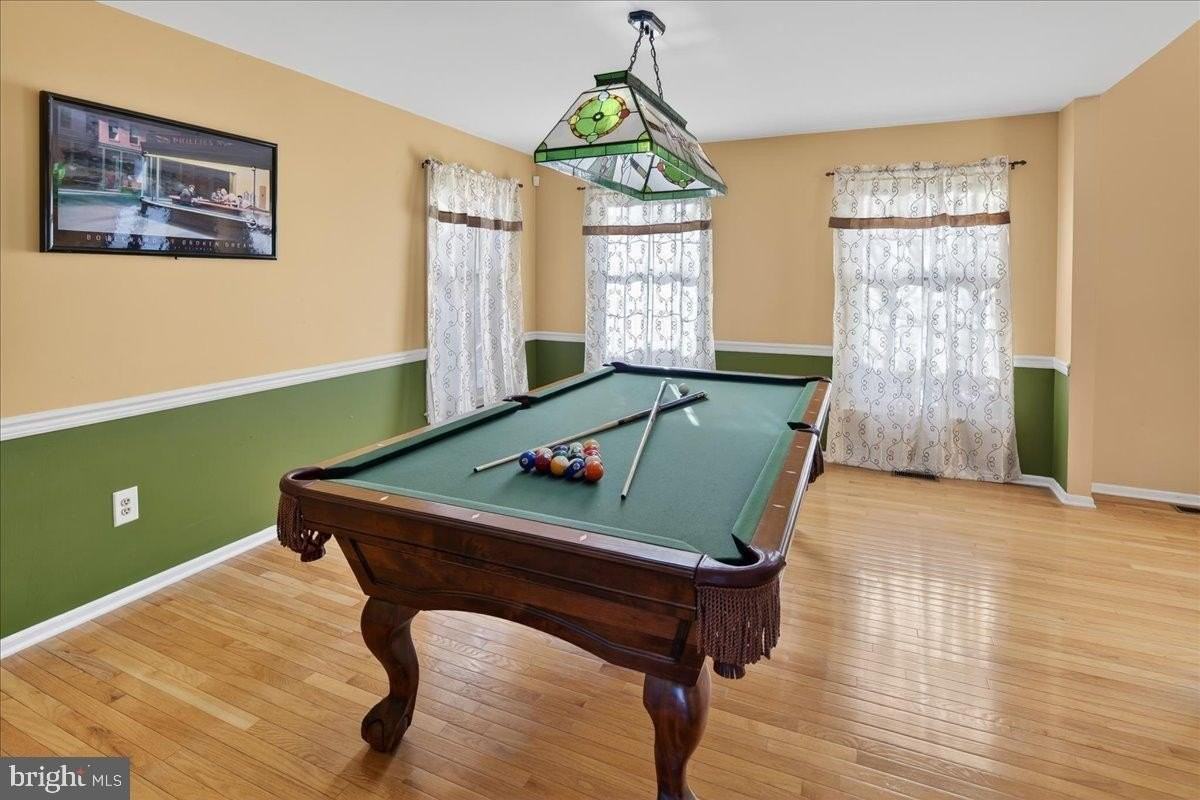 7 Redwood Ct - Photo 7 of 50