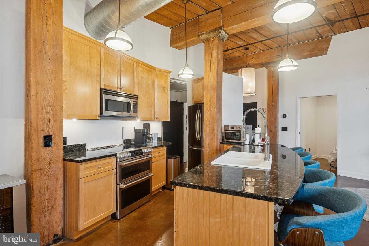 114753 N 4th St Unit 3a #3A - Photo 2 of 16